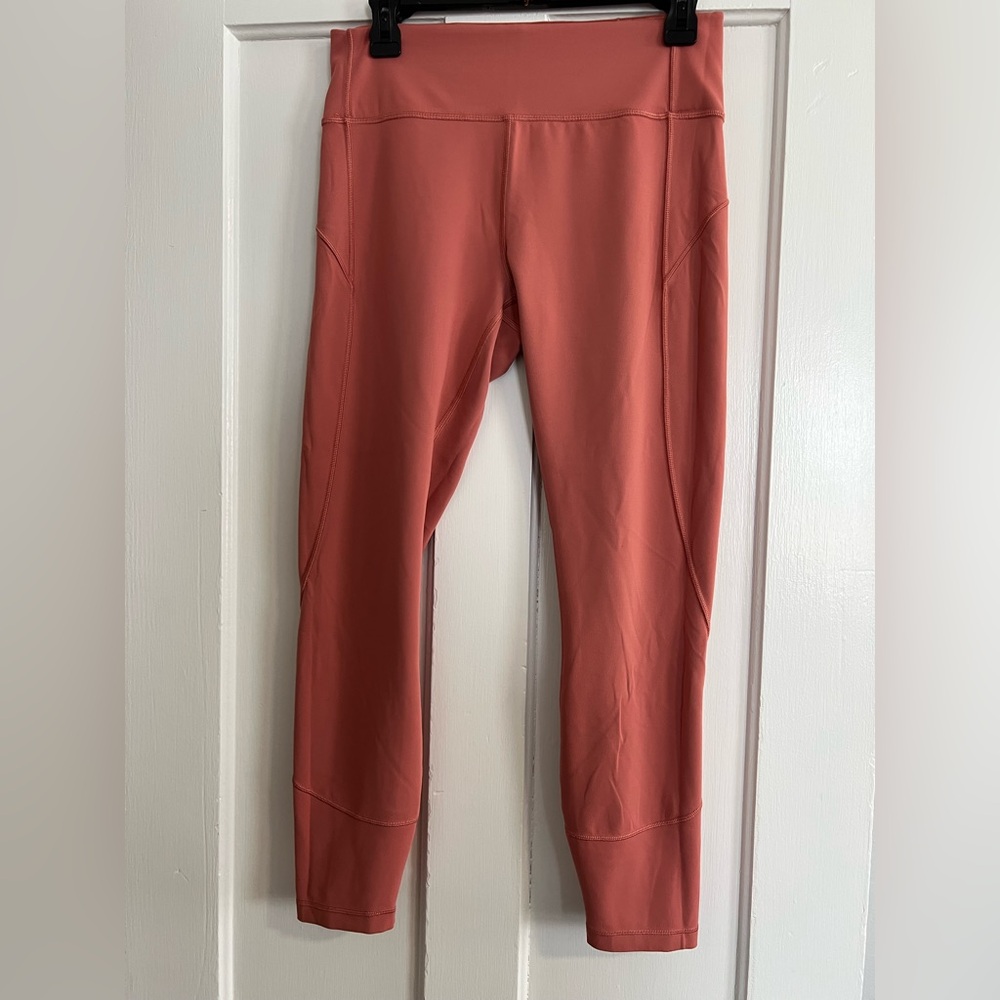 Lululemon In Movement Tight 25” Size 10 - Picture 6 of 11